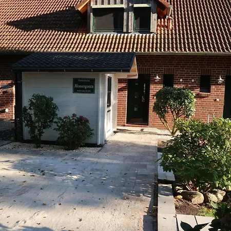 Blomengoorn Holiday home *